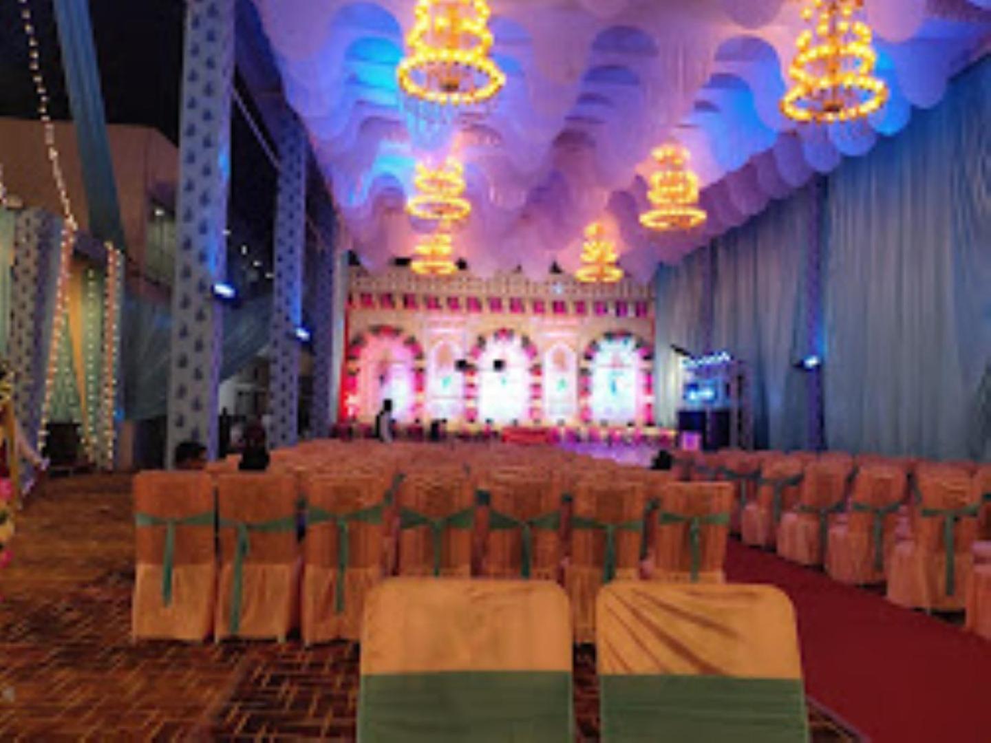 Guru Dev Palace Hotel & Lawn,Ayodhya المظهر الخارجي الصورة